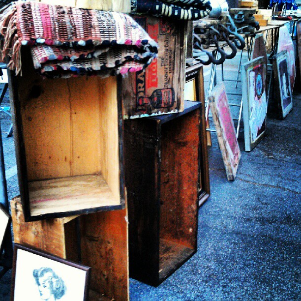 Oh the flea market possibilities... #fleamarketfind #melrosetradingpost