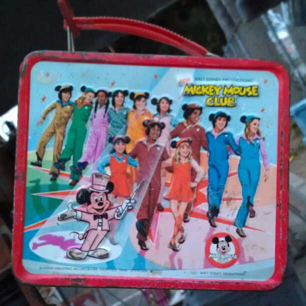 Who doesn't love a good Mickey Mouse Club metal lunchbox?  #fleamarket #melrosetradingpost #mickeymouse #vintage #collectibles