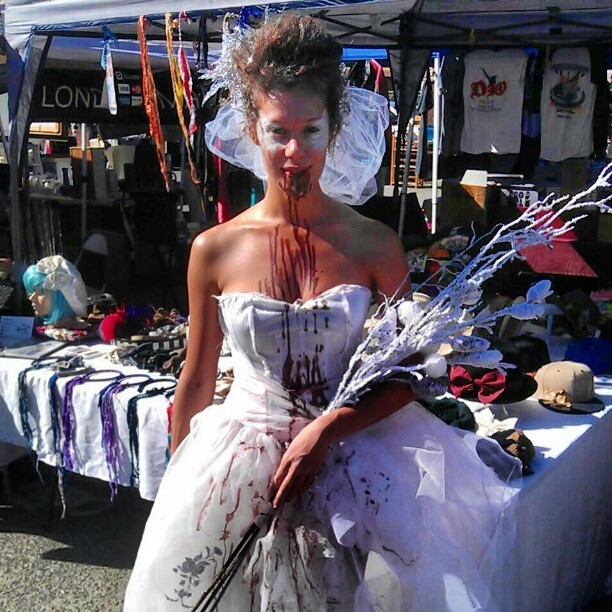 @bowjie vendor Sita looks hauntingly beautiful!! Who will win the contest?  #Halloween #costume #MelroseTradingPost #fleamarket