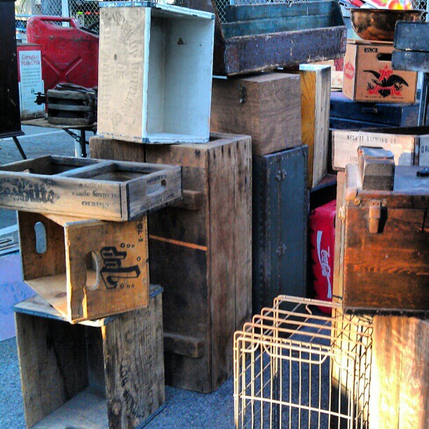 Flea market finds. Thanks for a great day!! #MelroseTradingPost #fleamarket #wood #box #la #design