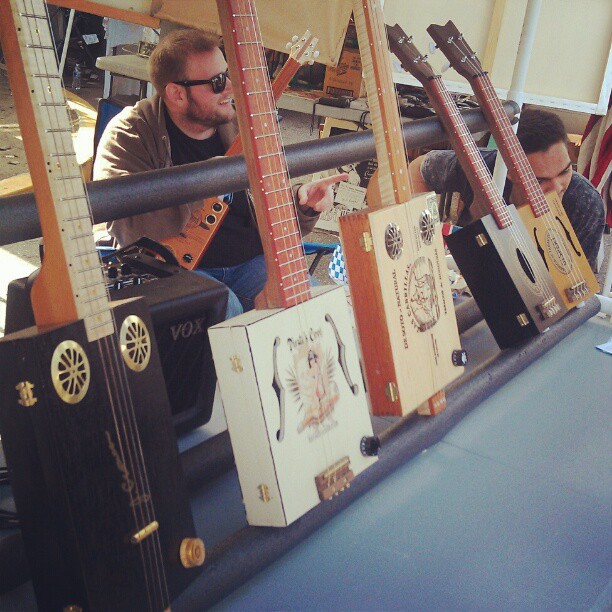 The vendors in B62 are jammin on their handmade electric cigar box guitars! What a great gift! #Melrosetradingpost #fleamarket #handmade #music #instrument #repurposed