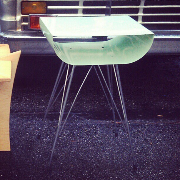 We are in love with this mint table!  #fleamarket #Melrosetradingpost #midcentury #furniture #LA #lastyle