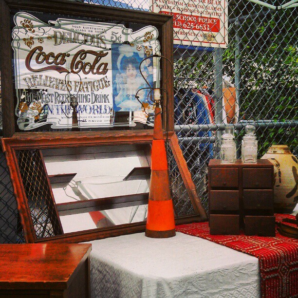 The vendors in G6 have so many goodies!!! #Melrosetradingpost #fleamarket #cocacola #vintage #antique #lamp #midcentury