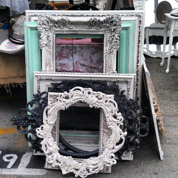 Miss Nora in Y20 will hook it up with the mirror or frame of your dreams! #Melrosetradingpost #fleamarket #home #decor #shabbychic #la #lastyle #handpainted
