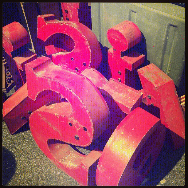 Start off your day at the Melrose Trading Post. Need a large red metal letter by chance? All yours in booth Y37 #flea market #wall art #melrosetradingpost #metalworks