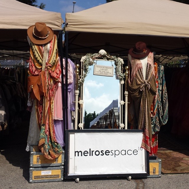 We love Melrose Space 10 for their gorgeous vintage finds!