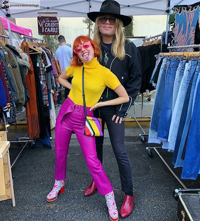 Poppin' colors by @mirandamakaroff in the market. Loving the outfit!! #melrosetradingpost #losangeles #California #Mtpfairfax #fairfaxhigh #Repost from @possessionvintage with @regram.app ... my fav blogger from Spain @mirandamakaroff @melrosetradingpost