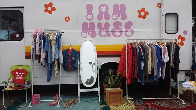 Do you know about the @Iammuseshop? It's one of the cutest trucks in LA! Follow them on Instagram to see when they're at MTP and other awesome stops throughout the city....#iammuse #iammuseshop #melrosetradingpost #featuredvendor #fashiontruck #losangeles